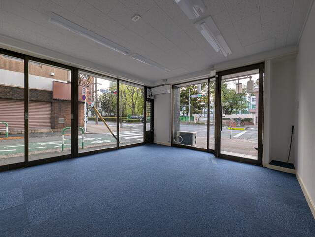 池袋 1階 サロン向け 重飲食可 路面店 劇場通り沿いの物件写真